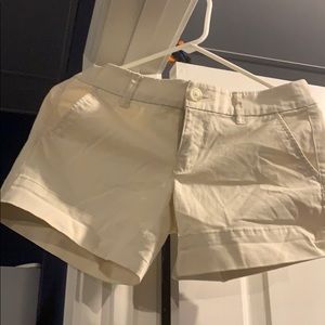 American eagle khaki shorts